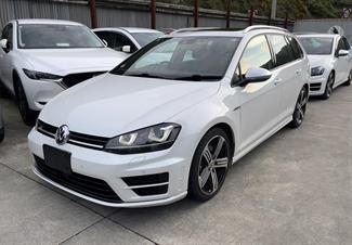 2015 Volkswagen Golf R - Thumbnail