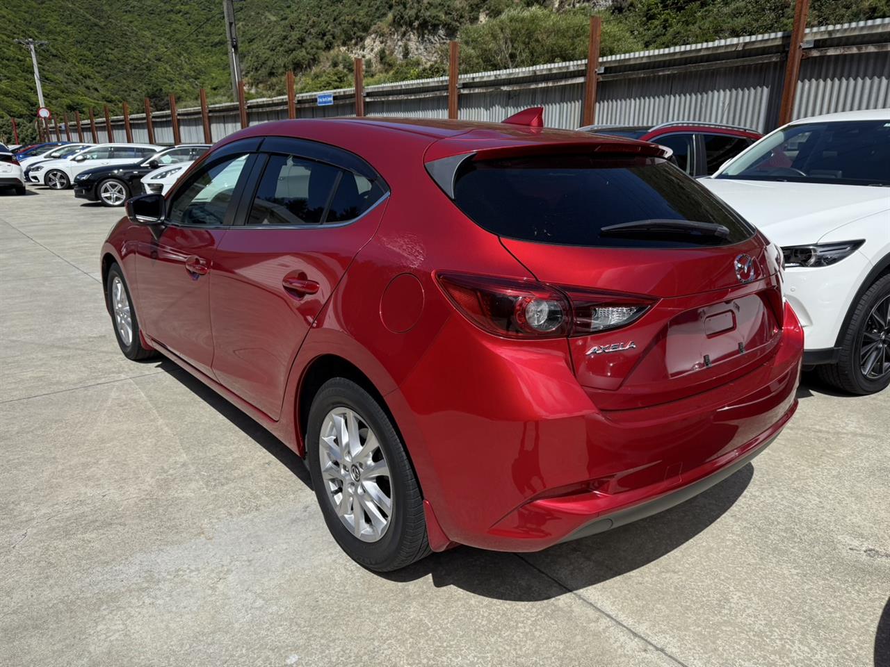 2016 Mazda Axela