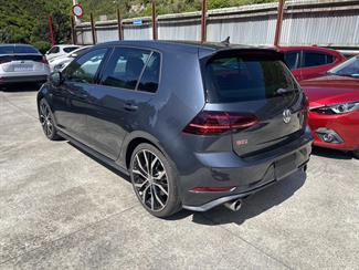 2019 Volkswagen Golf GTI - Thumbnail