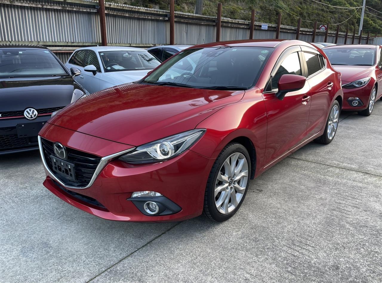 2014 Mazda Axela