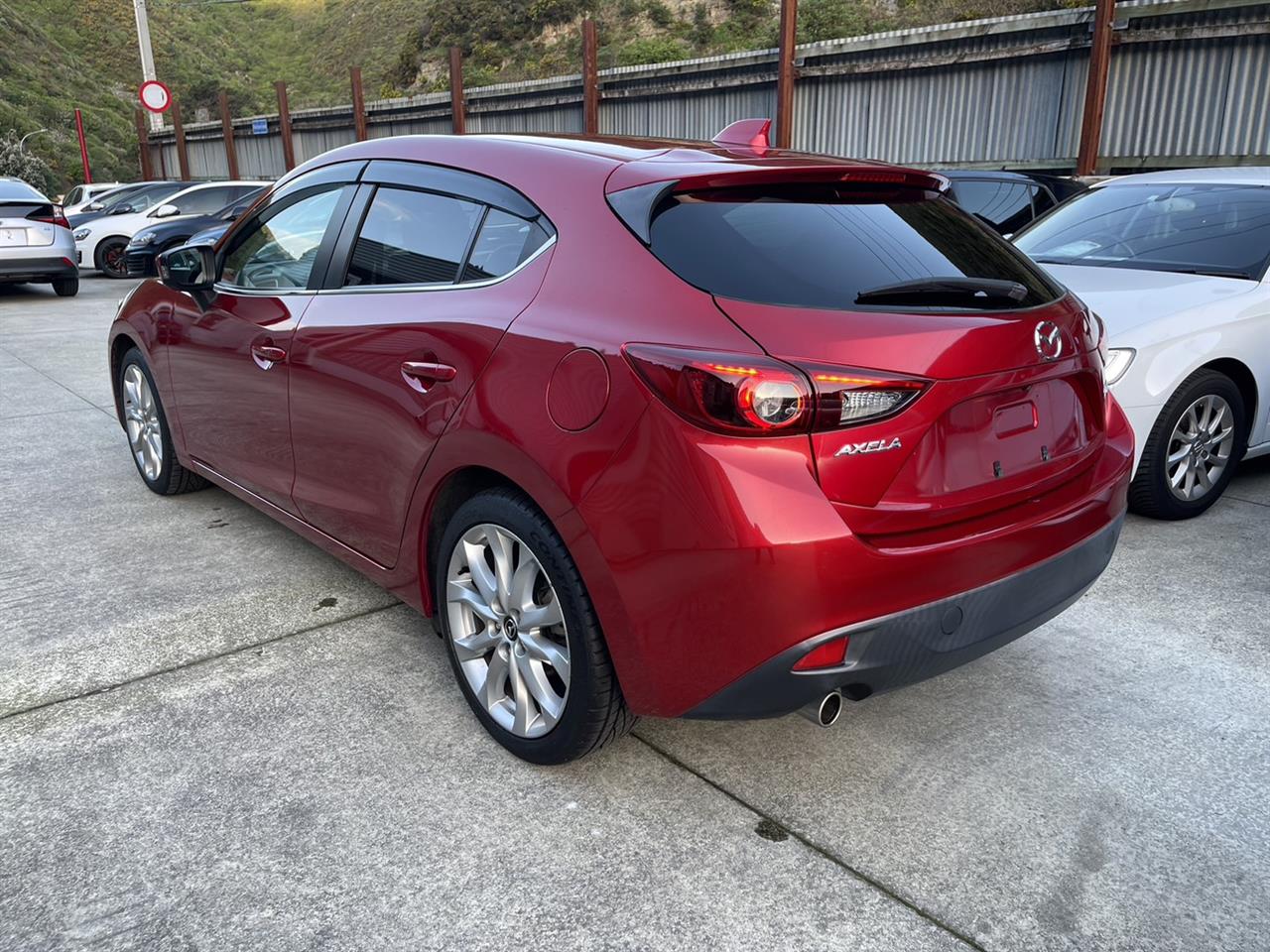 2014 Mazda Axela