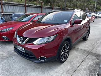 2017 Nissan Qashqai - Thumbnail